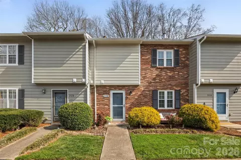 3126 Heathstead Pl, Charlotte, NC 28210