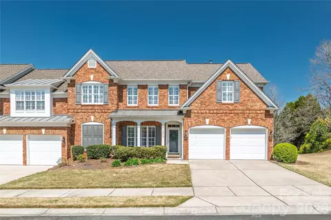 10879 Rogalla Dr, Charlotte, NC 28277