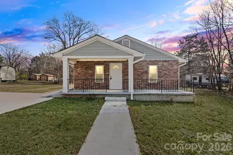 207 Fairdale St, Kings Mountain, NC 28086