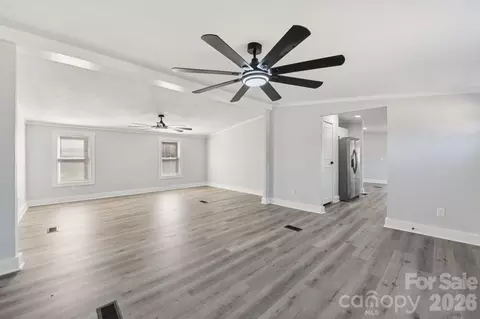 Living - 10372 Turnplow Dr, Davidson, NC 28036 photo 2 of 5