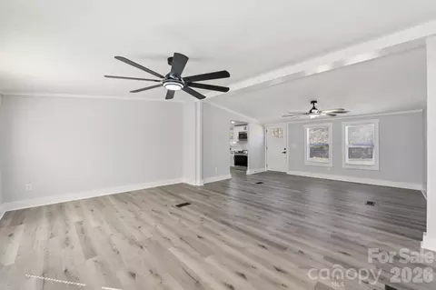 Living - 10372 Turnplow Dr, Davidson, NC 28036 photo 3 of 5