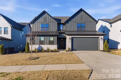 166 Windy Dell Dr, Tega Cay, SC 29708