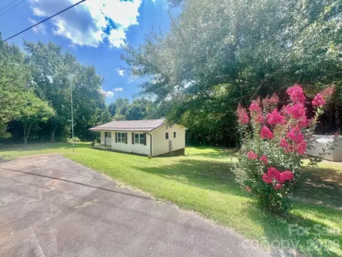 4506 Rink Dam Rd, Taylorsville, NC 28681