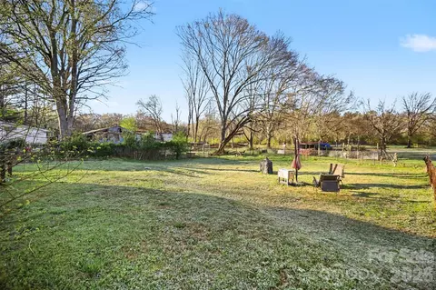Other - 918 8th St, Lancaster, SC 29720 photo 3 of 12
