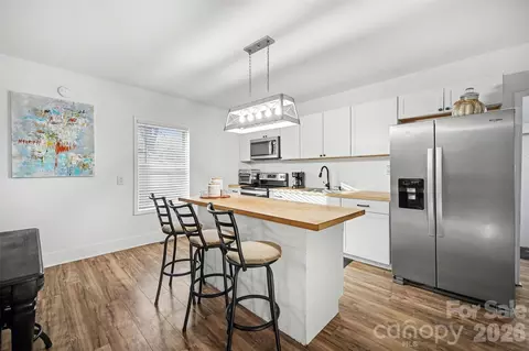 Kitchen - 918 8th St, Lancaster, SC 29720 photo 1 of 2