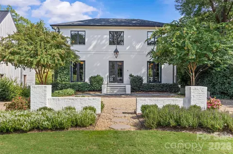 3345 Willow Oak Rd, Charlotte, NC 28209