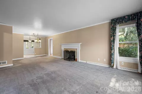 Living - 142 Pearson Dr, Morganton, NC 28655 photo 2 of 6