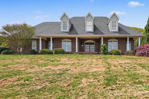 1021 Horse Rock 42 Rd #42, Hickory, NC 28602