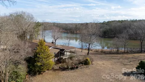 2025 Creekwood Dr, York, SC 29745