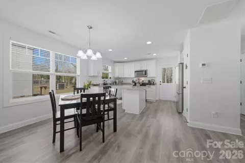 406 Ruth Ave, Kannapolis, NC 28083