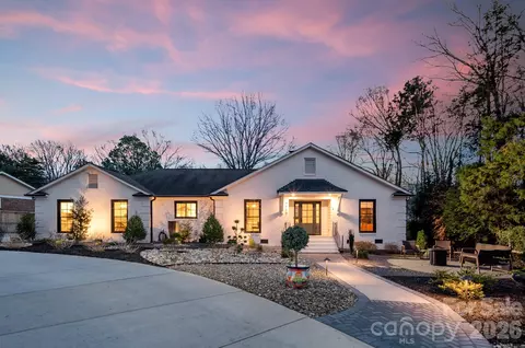 7710 Ridgeloch Pl, Charlotte, NC 28226