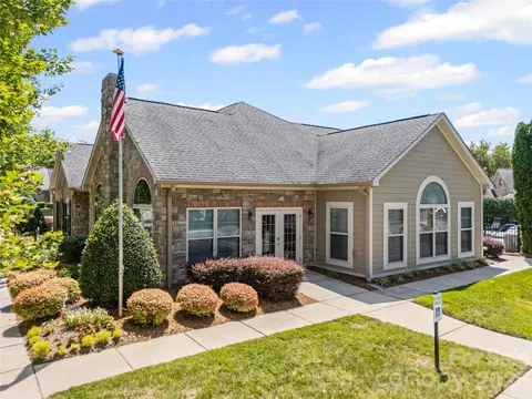 Exterior - 768 Ledgestone Ct, Tega Cay, SC 29708 photo 3 of 9