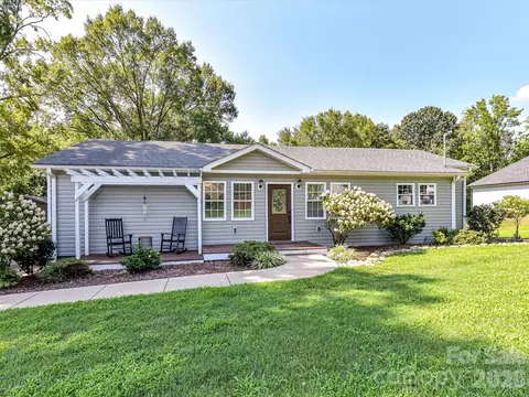2550 Echerd St, Kannapolis, NC 28083
