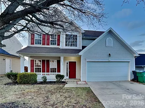 12927 Deaton Hill Dr, Charlotte, NC 28269