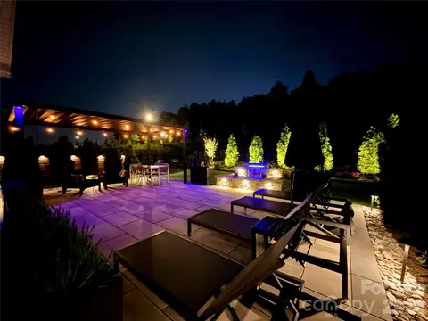 5212 Glenwalk Dr, Charlotte, NC 28269