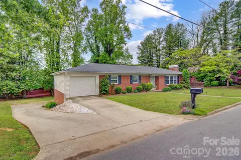 1019 Pennton Sw Ave SW, Lenoir, NC 28645