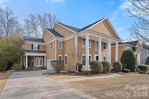 9927 Daufuskie Dr, Charlotte, NC 28278