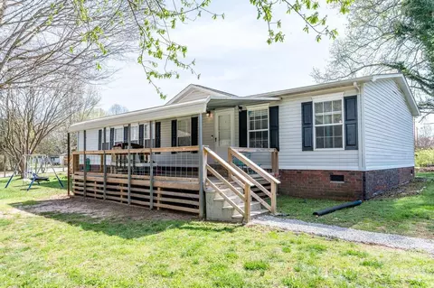 6532 Kidville Rd, Denver, NC 28037