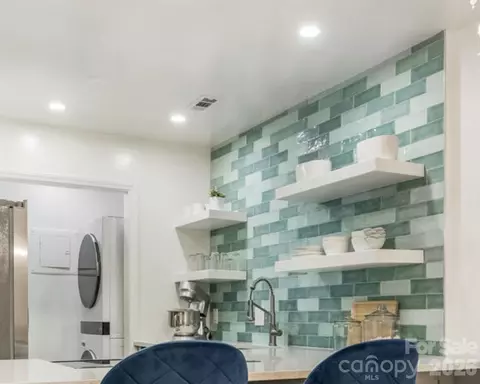 1612 Sharon W 68 Rd W #68, Charlotte, NC 28210