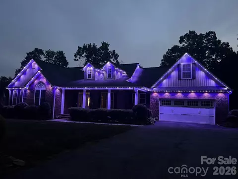 Exterior - 110 Mandy Ln, Tryon, NC 28782 photo 11 of 16