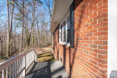 Exterior - 926 Mauney Rd, Stanley, NC 28164 photo 2 of 4