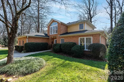 200 Bentley Oaks Ln, Charlotte, NC 28270