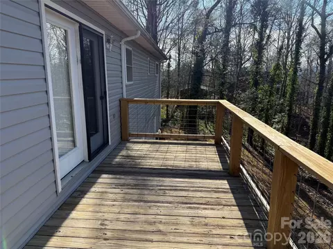 Exterior - 628 Hidden View Loop, Marion, NC 28752 photo 7 of 12