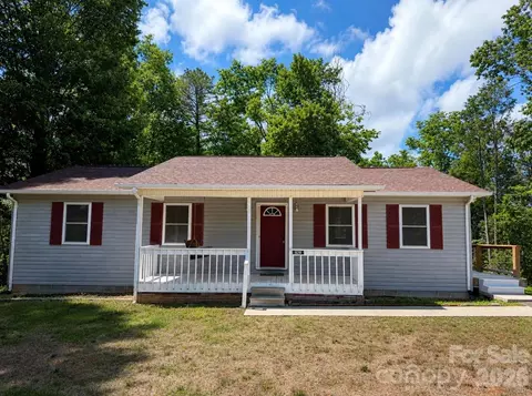 628 Hidden View Loop, Marion, NC 28752