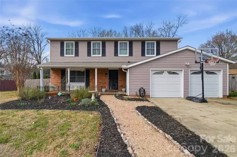 5808 Tillery Dr, Charlotte, NC 28226