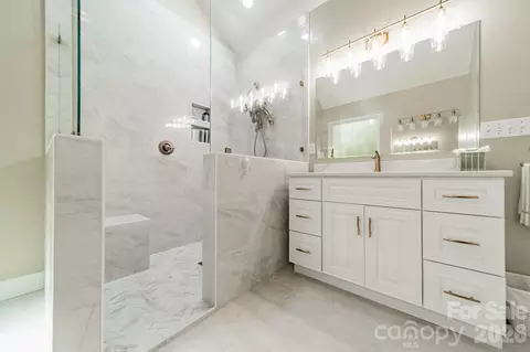 Bath - 7545 Rabbit Cir, Denver, NC 28037 photo 4 of 4