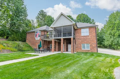 Exterior - 7545 Rabbit Cir, Denver, NC 28037 photo 6 of 7