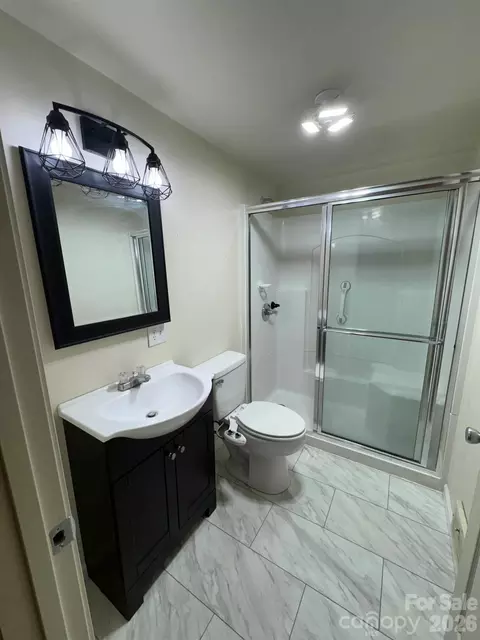 Bath - 12544 Traphill Rd, Traphill, NC 28685 photo 4 of 5