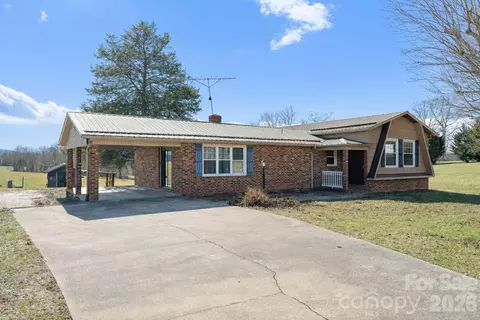 12544 Traphill Rd, Traphill, NC 28685