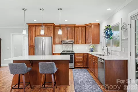 Kitchen - 9511 Foil Rd, Mount Pleasant, NC 28124 photo 1 of 5