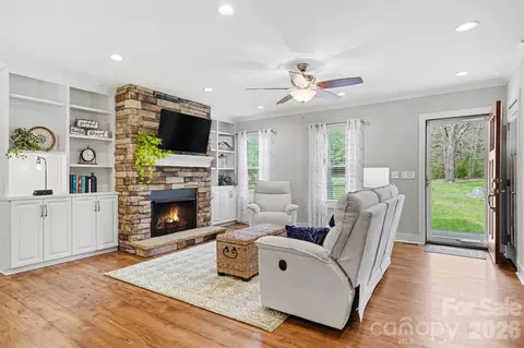 Living - 9511 Foil Rd, Mount Pleasant, NC 28124 photo 1 of 2