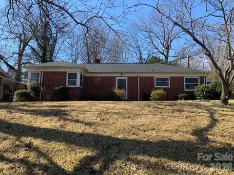 626 3rd Avenue Se Dr SE, Hickory, NC 28602