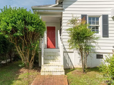 Exterior - 34 Lockhart Rd, Tryon, NC 28782 photo 9 of 11