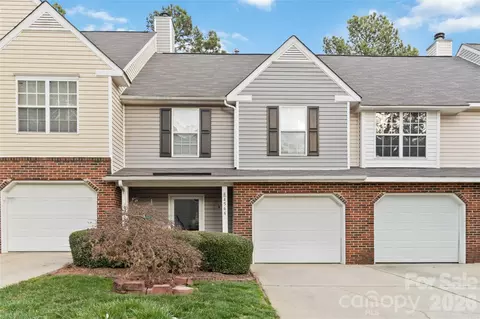 4566 Antelope Ln, Charlotte, NC 28269