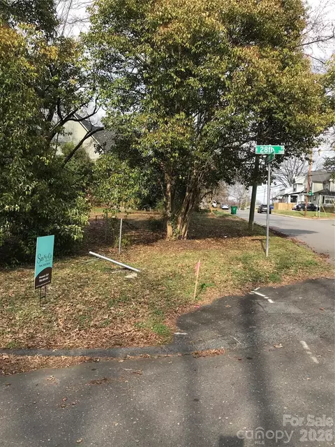 731 E 28th St, Charlotte, NC 28205