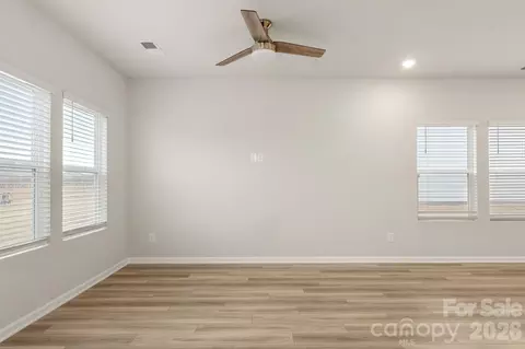 3750 County Down Ave, Kannapolis, NC 28081 photo 14