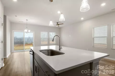 3750 County Down Ave, Kannapolis, NC 28081 photo 11