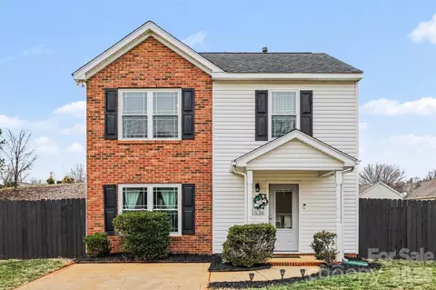 1636 Clooney Ln, Charlotte, NC 28262
