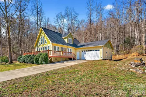 741 Blue Ridge N Dr N, Marion, NC 28752