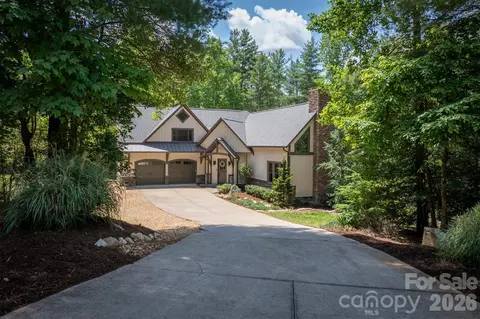 2243 Cottage Park Rd, Morganton, NC 28655