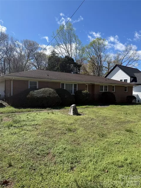 9519 Walkers Ferry Rd, Charlotte, NC 28214