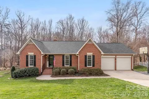 111 Creek Hollow Trl, Belmont, NC 28012