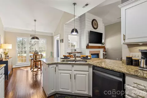 Kitchen - 7526 Sedgebrook E Dr E, Stanley, NC 28164 photo 2 of 3