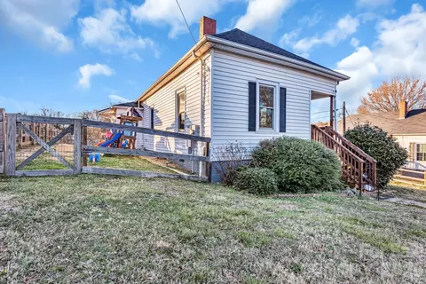 654 Main Sw St SW, Concord, NC 28027