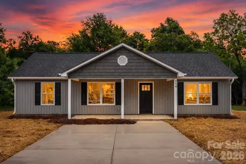 414 Peachtree St, Albemarle, NC 28001