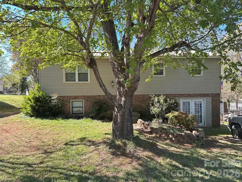 Other - 621 E 11th St, Newton, NC 28658 photo 1 of 10